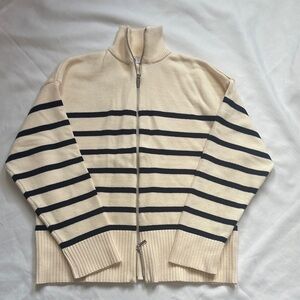 Zara women’s cream and black Zip-Up Sweater